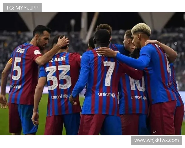 巴萨11月7日公开训练赛重返诺坎普 23000球迷亲临现场见证球队训练盛况 巴萨11月7日公开训练赛重返诺坎普 23000球迷亲临现场见证球队训练盛况