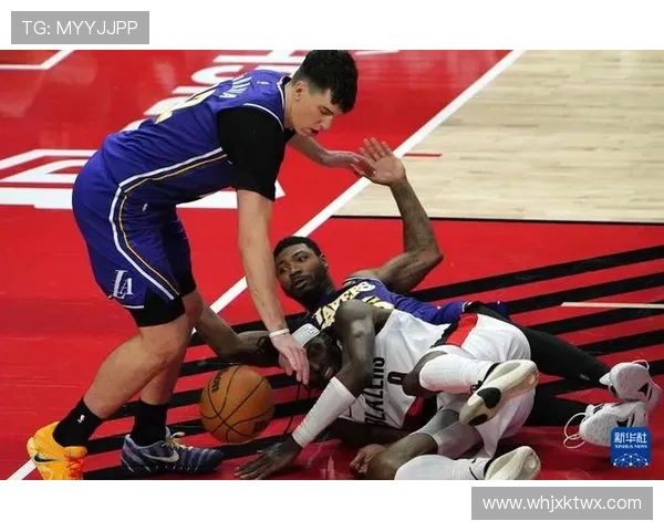 NBA常规赛10月28日湖人战胜开拓者里夫斯精彩表现全回顾